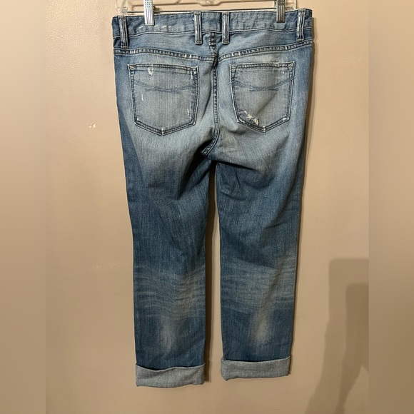Women’s Gap 1969 Distressed Jeans. - Picture 5 of 11